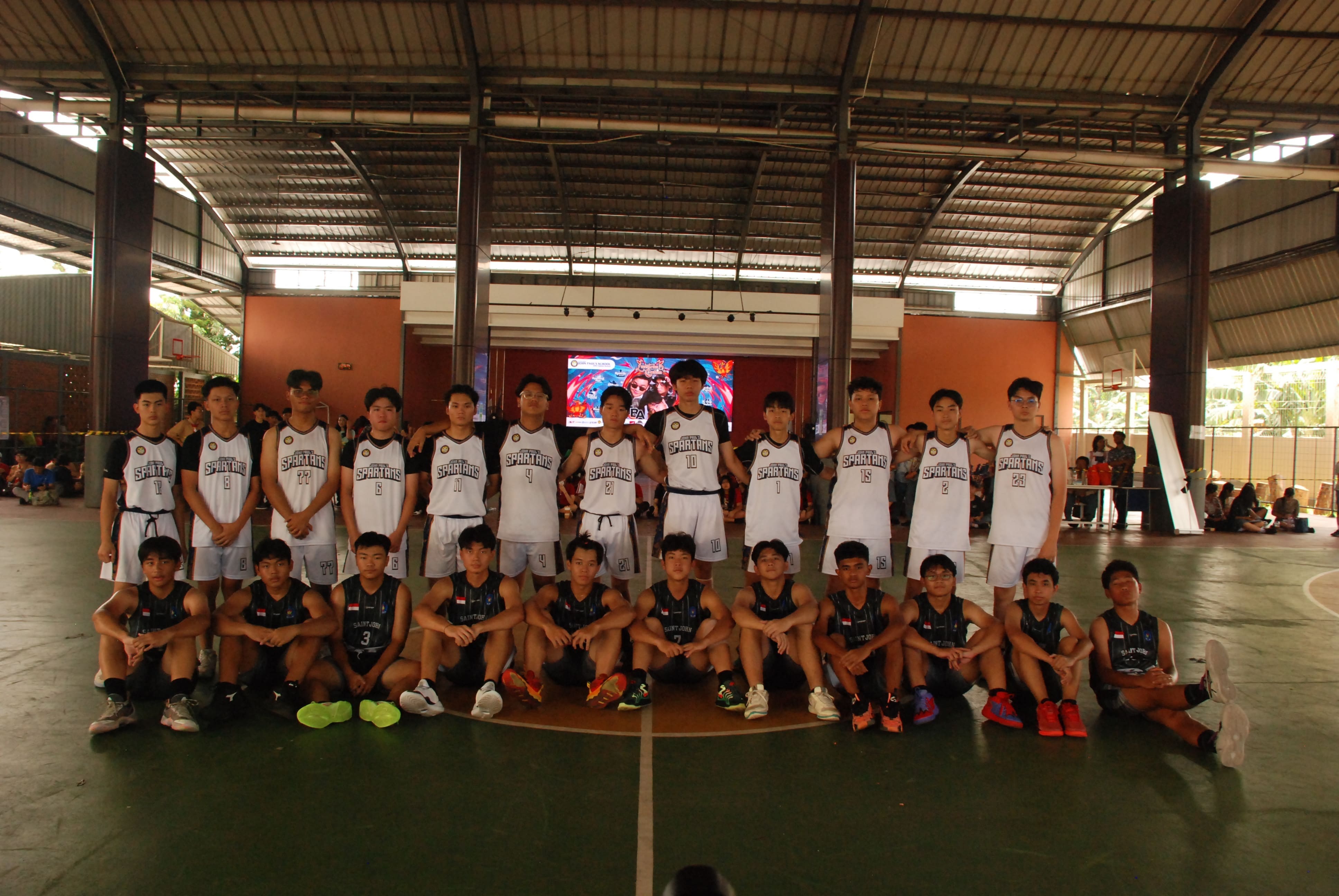 Kebersamaan panitia dan peserta